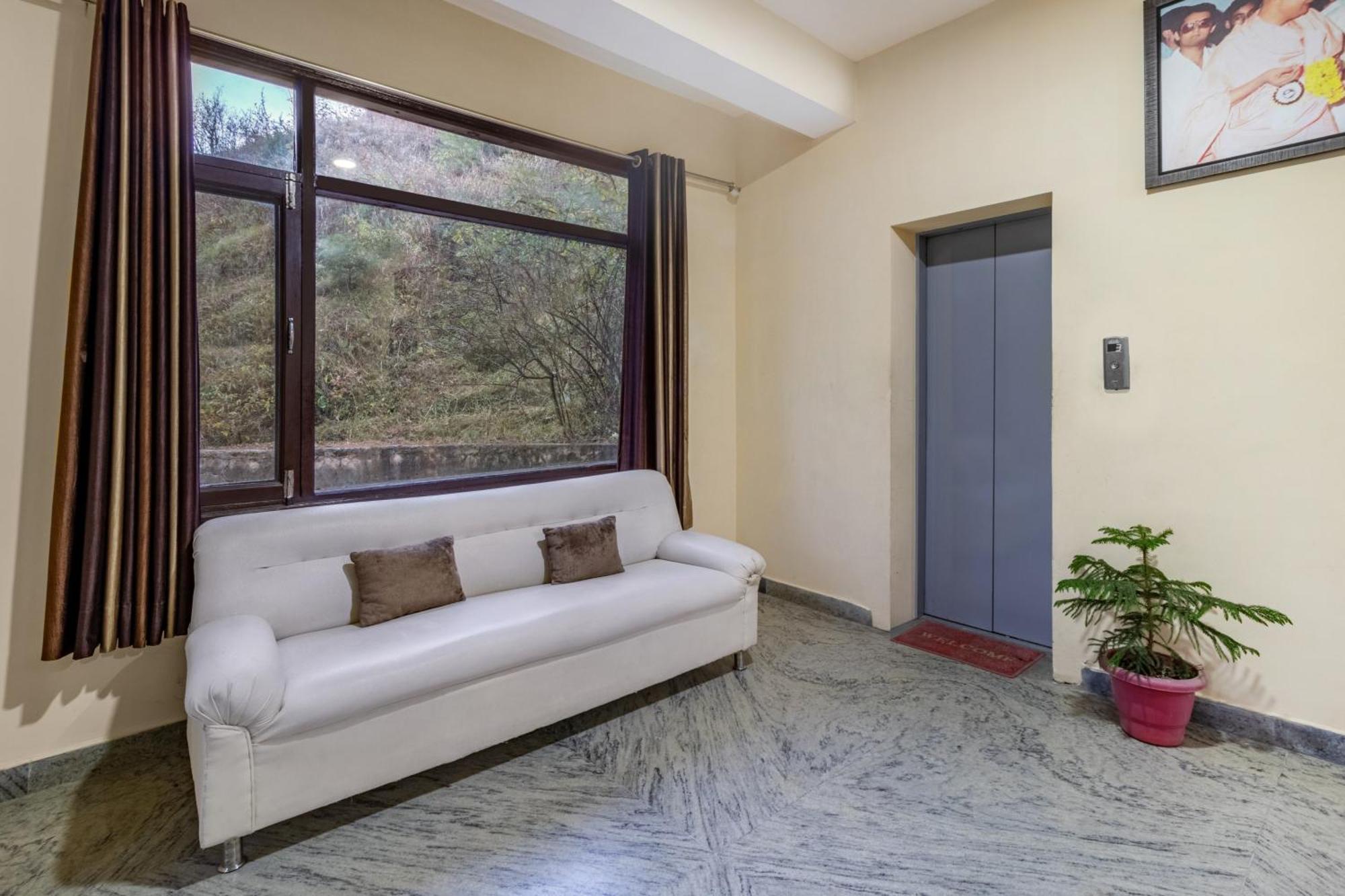 Treebo Shimla Ayurvedic Retreat Kufri Hotel Eksteriør billede
